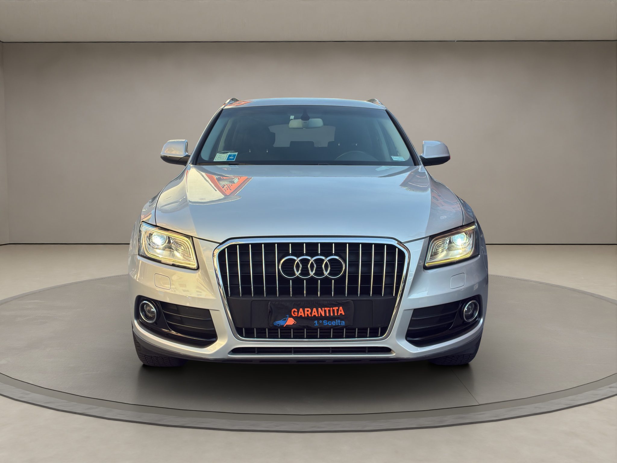 AUDIQ5DIESELNAVI_01_converted